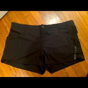 Women’s AFTCO Fishing Shorts